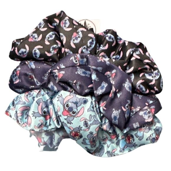 NWT Disney Parks Set of Three Stitch Scrunchies - Picture 1 of 2